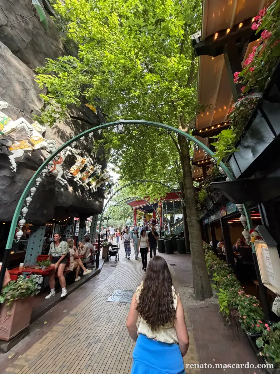 Tivoli Gardens walkway